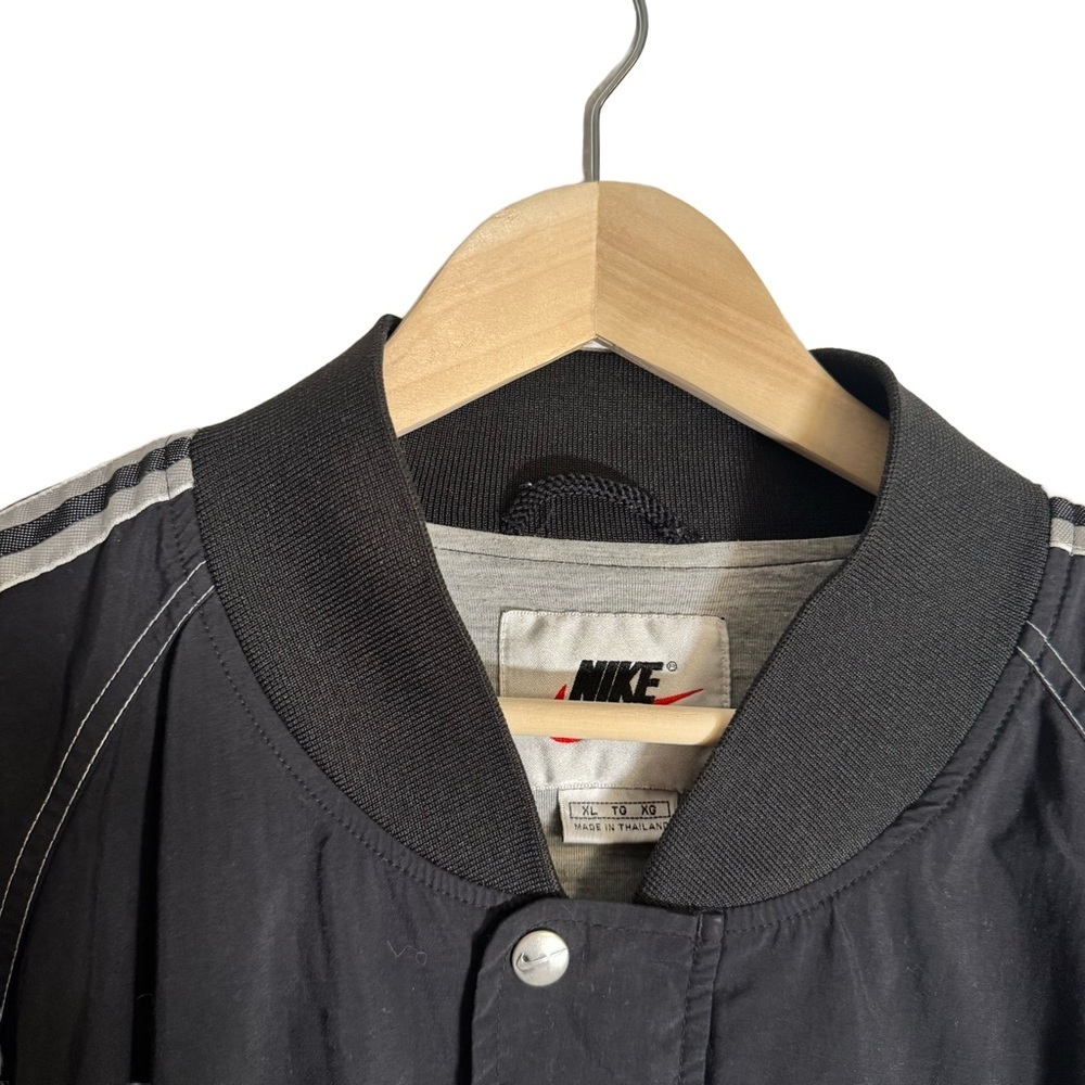 Vintage Nike Men's XL Bomber Jacket Black Striped 90s Y2K Skater Snap Grunge - Picture 7 of 7